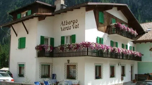 Verda Val Hotel, Italija