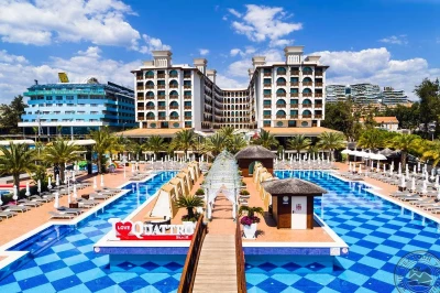 Quattro Beach Spa & Resort Hotel, Turkija