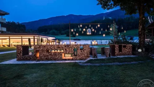 Petrus Hotel, Italija