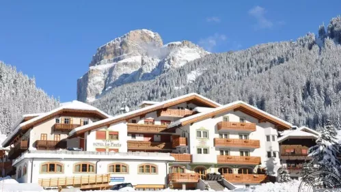 La Perla Hotel, Italija