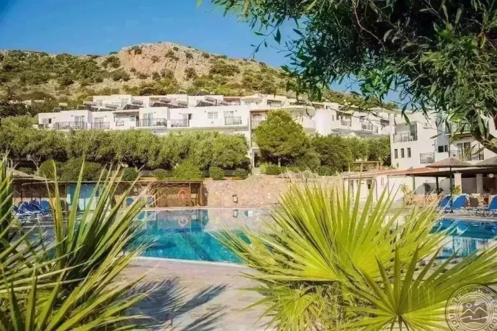 Semiramis Village, Graikija